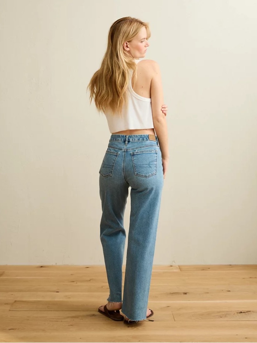 American Eagle Curvy High Rise Stovepipe Medium Wash Cut Off Jeans - Picture 2 of 9